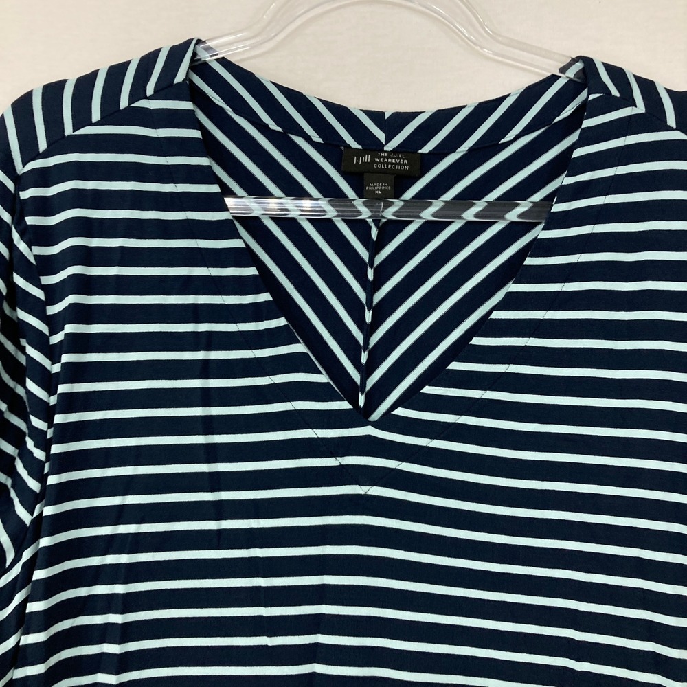 J.‎ Jill Wearever Top XL Blue Striped V-Neck 3/4 Sleeve Stretch Knit Preppy - Picture 3 of 9
